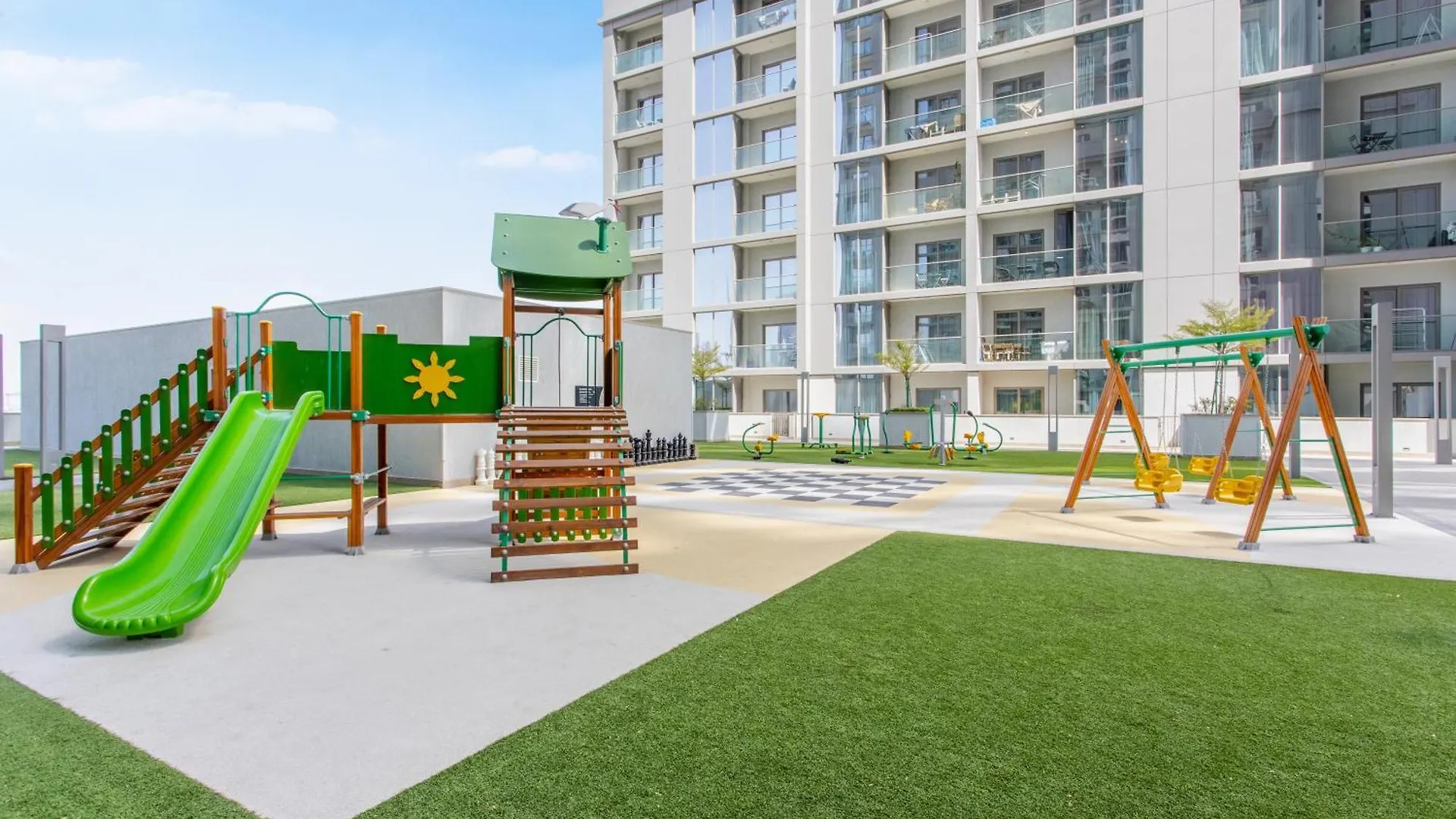 Stay By Latinem Luxury 1Br Plus Study Holiday Home Cv A2812 Near Downtown Dubai United Arab Emirates